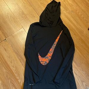 Nike dry fit sweat shirt